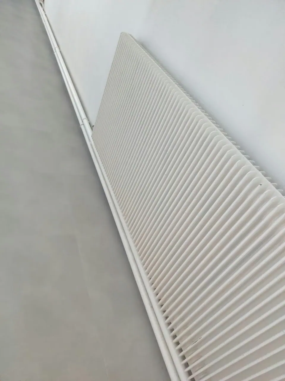 Radiateur et mur repeints